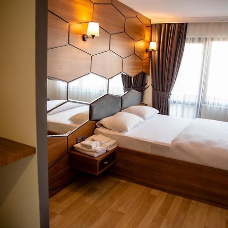 F & B Suite Istanbul Exterior photo